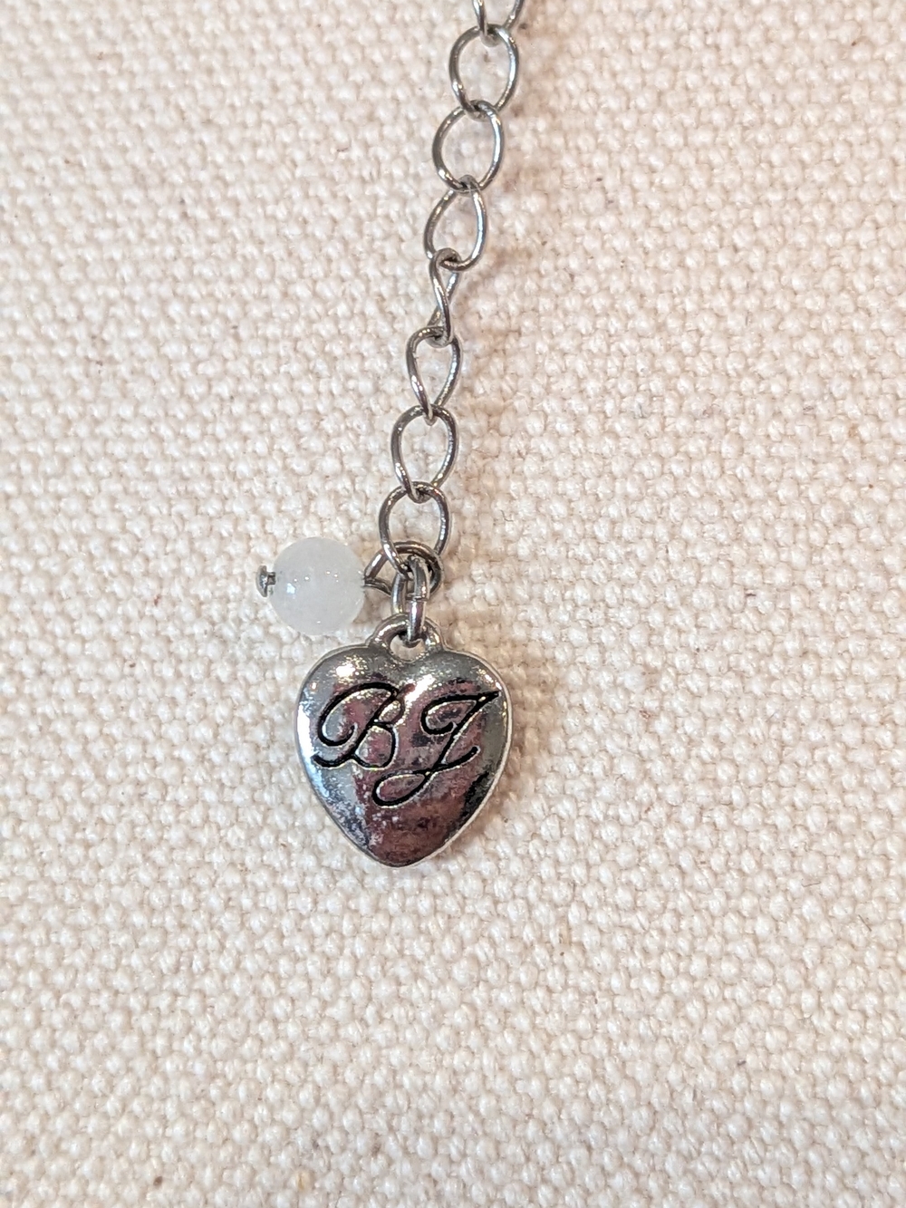 Betsey Johnson Y2K Pave Rhinestone Skull Mismatched Eye Necklace - Picture 3 of 5